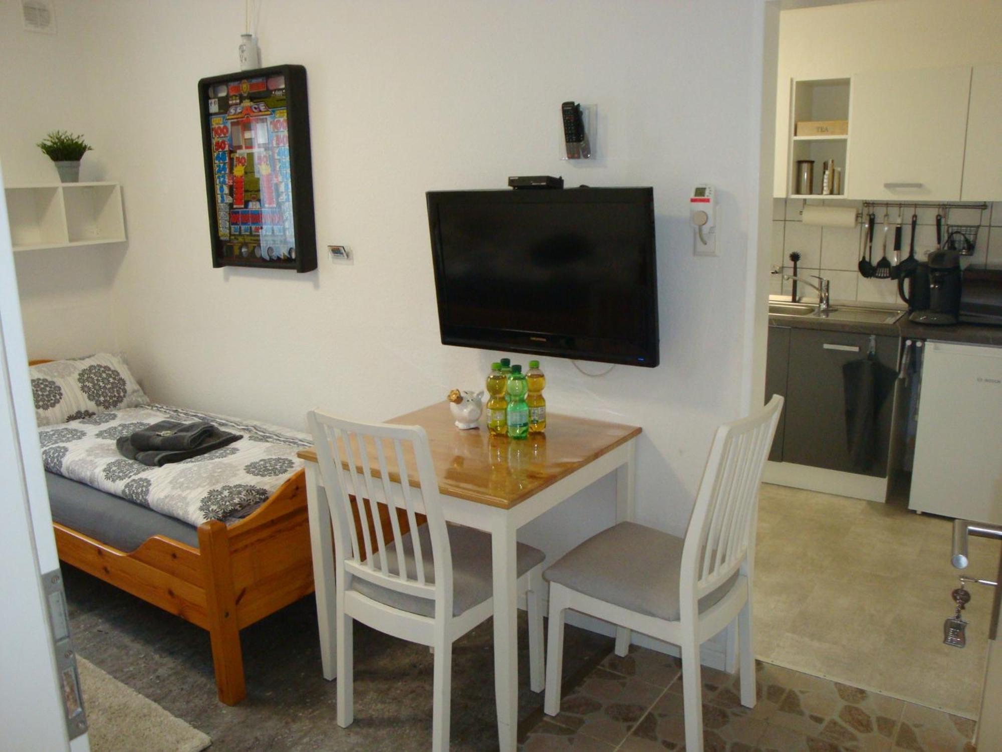 Cenet 1 Zimmer Apartment Sindelfingen Eksteriør billede